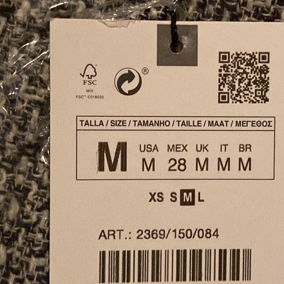 NWT. Zara Tweed Skorts. Size M. - Picture 7 of 9